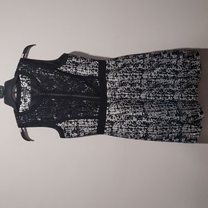 Adrianna Papell sz 12 black lace silver dress. Exposed front zipper.